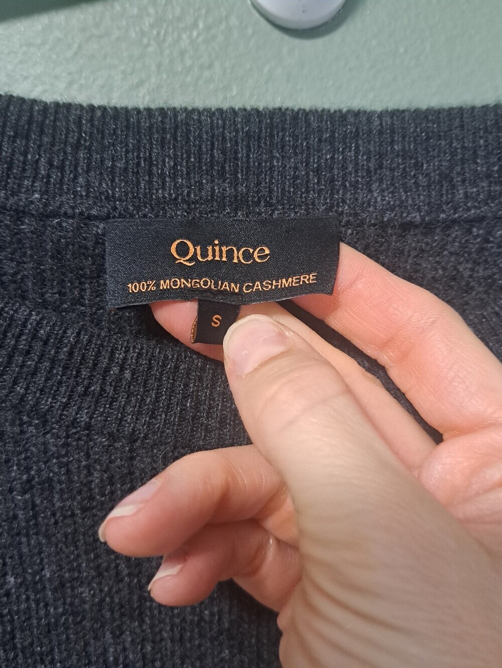 Quince 100% Mongolian Cashmere Sleeveless Midi Sweater Dress Grey Small NWOT - Picture 6 of 8